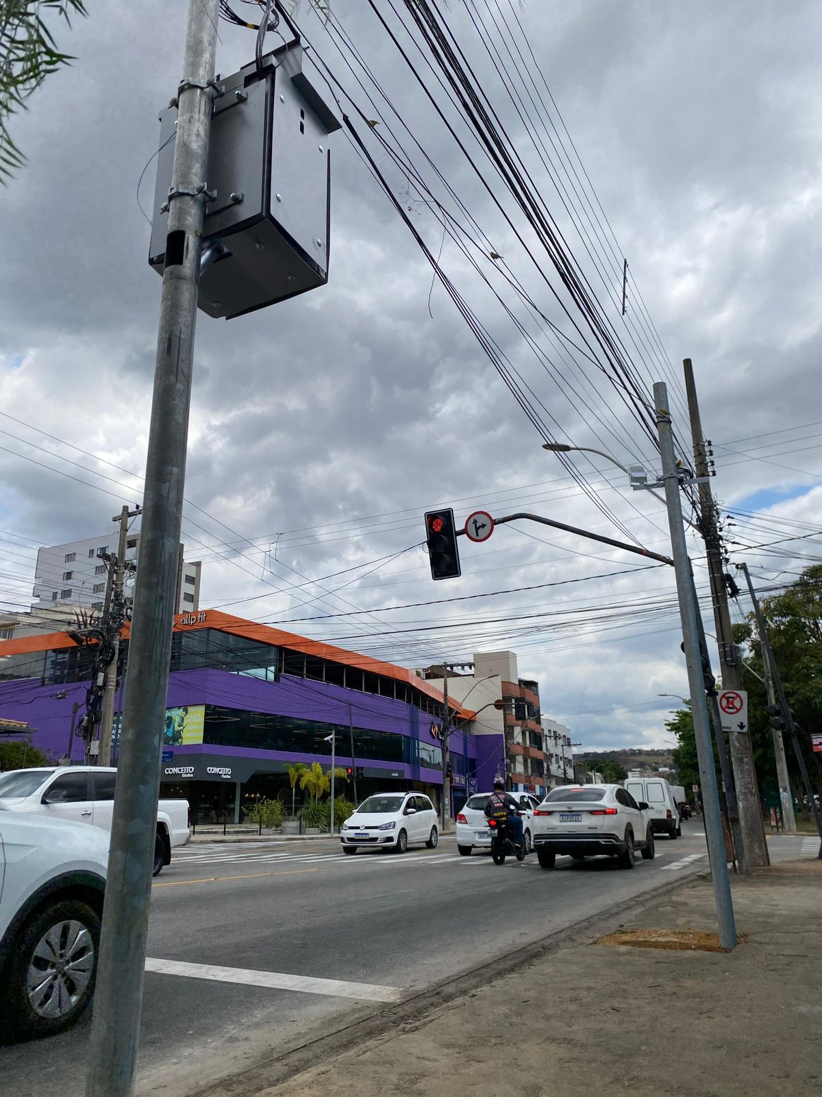 Prefeitura de Ipatinga inicia testes de fiscalização eletrônica em ponto estratégico da cidade